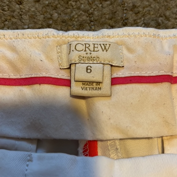 J. Crew Geometric Pink and White Shorts size 6 - Picture 3 of 3